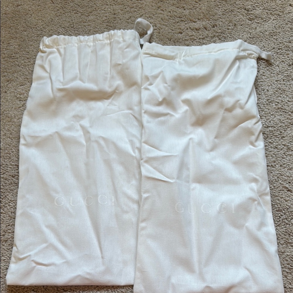 Gucci Interlocking G Slide Sandals - Picture 3 of 4